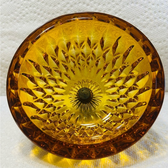 Indiana Glass Acorn candy dish, diamond point pattern. Excellent condition. - Picture 9 of 10